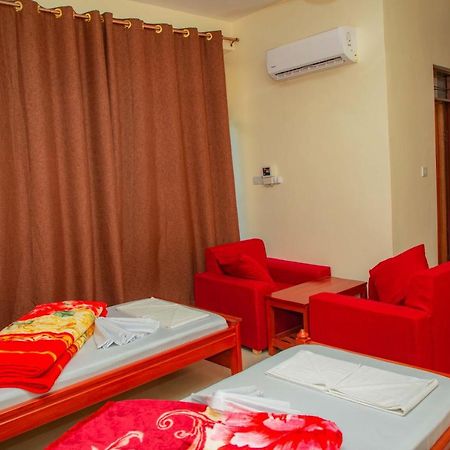 Africa Natural Tours - Kilimanjaro White House Hotel Moshi Extérieur photo