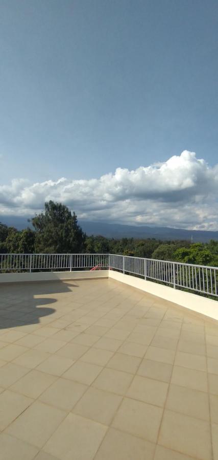 Africa Natural Tours - Kilimanjaro White House Hotel Moshi Extérieur photo
